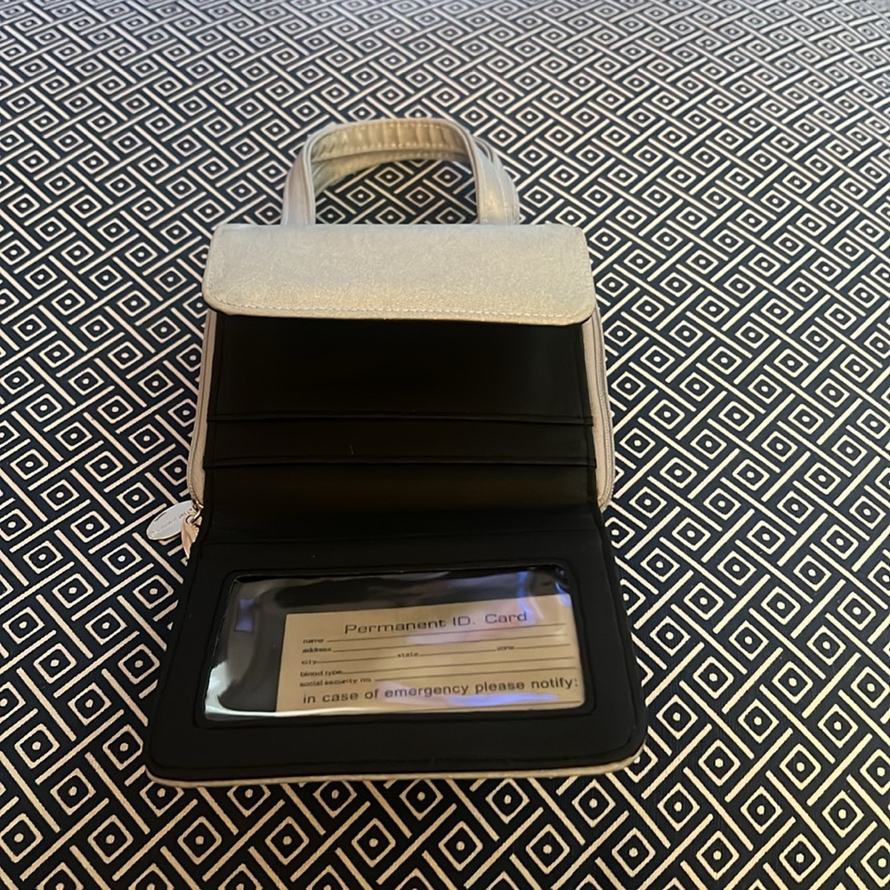 Women’s Wallet With Straps And String Nwot - image 4